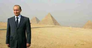 الرئيس الروسي فلاديمير بوتين خلال احدي زياراته لمصر