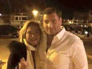 الصورة المثيرة للجدل والتي قيل عنها انها تجمع اسلام البحيري و انجي حمدي