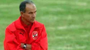 فتحي مبروك المدير الفني للنادي الاهلي في الاوقات العصيبة