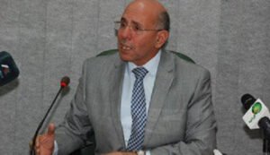 وزير الزراعة المستقيل والمحال الي محاكمة بتهمة تلقي الرشوة