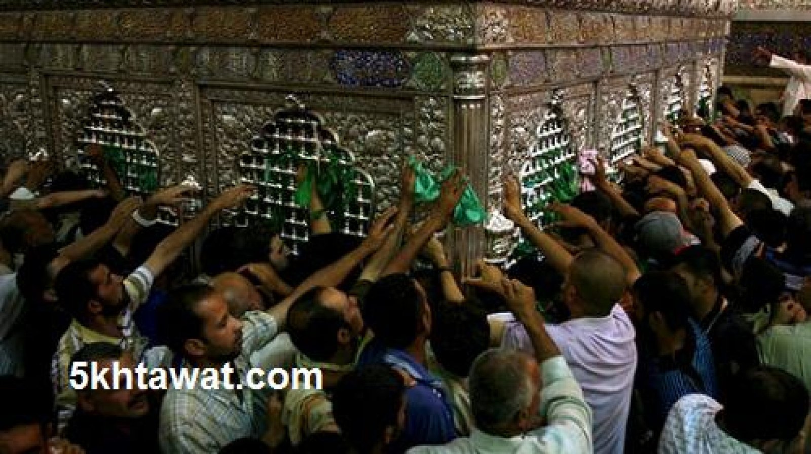 الاحتفال بيوم عاشوراء واستشهاد الحسين وضريح الحسين في مصر