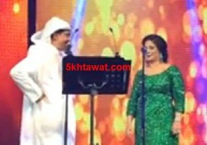 فيديو غناء عبد الله الرويشد ونوال الكويتية اعذريني بمهرجان دبي 2016