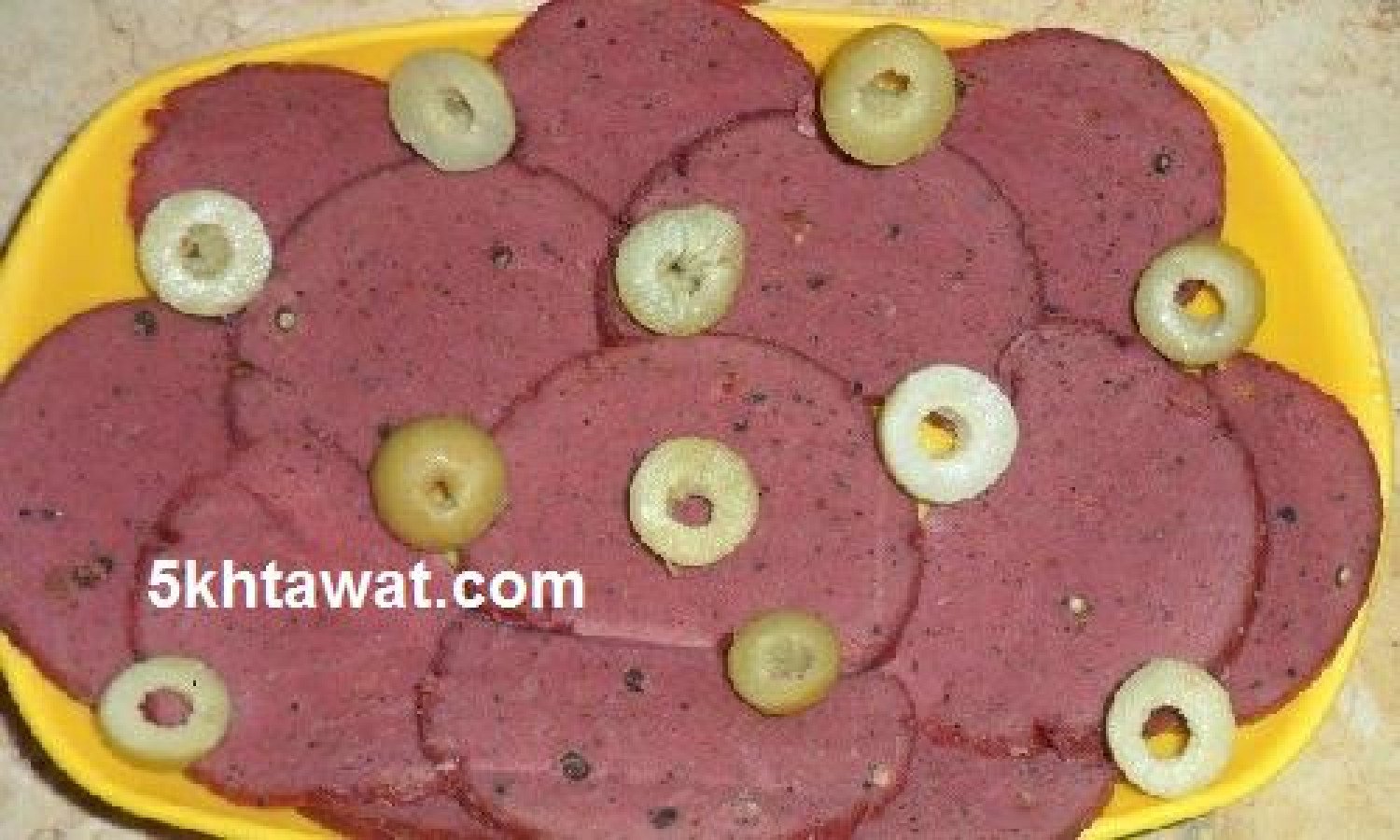 طريقة عمل اللانشون في البيت باكثر من طعم ونكهة